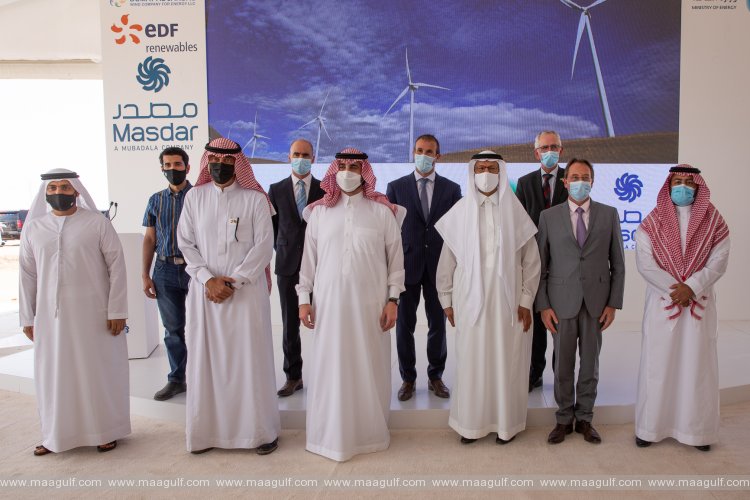 Saudi Arabia sees its first wind farm from Vestas coming together